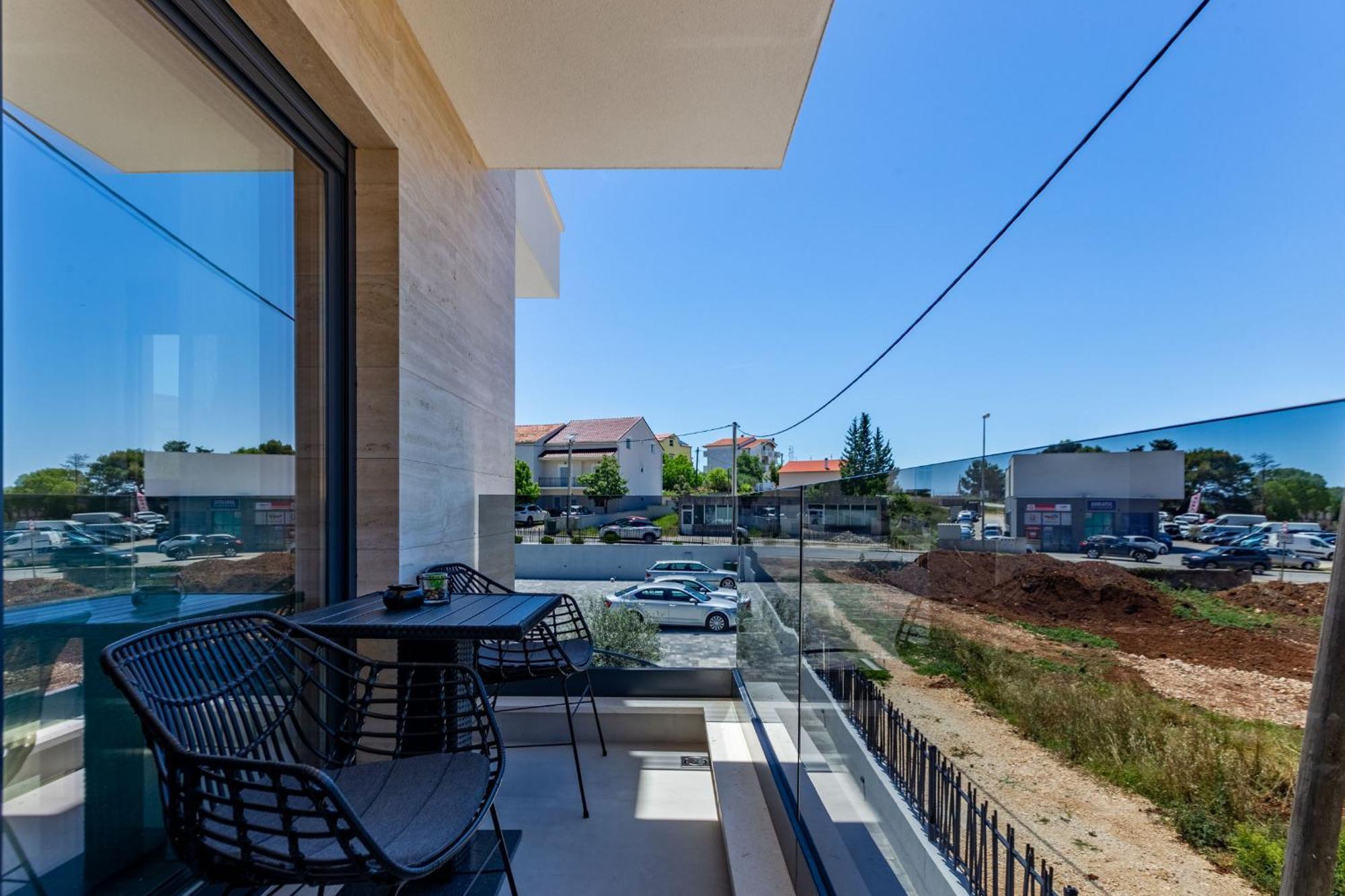 Casa Mia Apartments With Parking Zadar Exterior photo