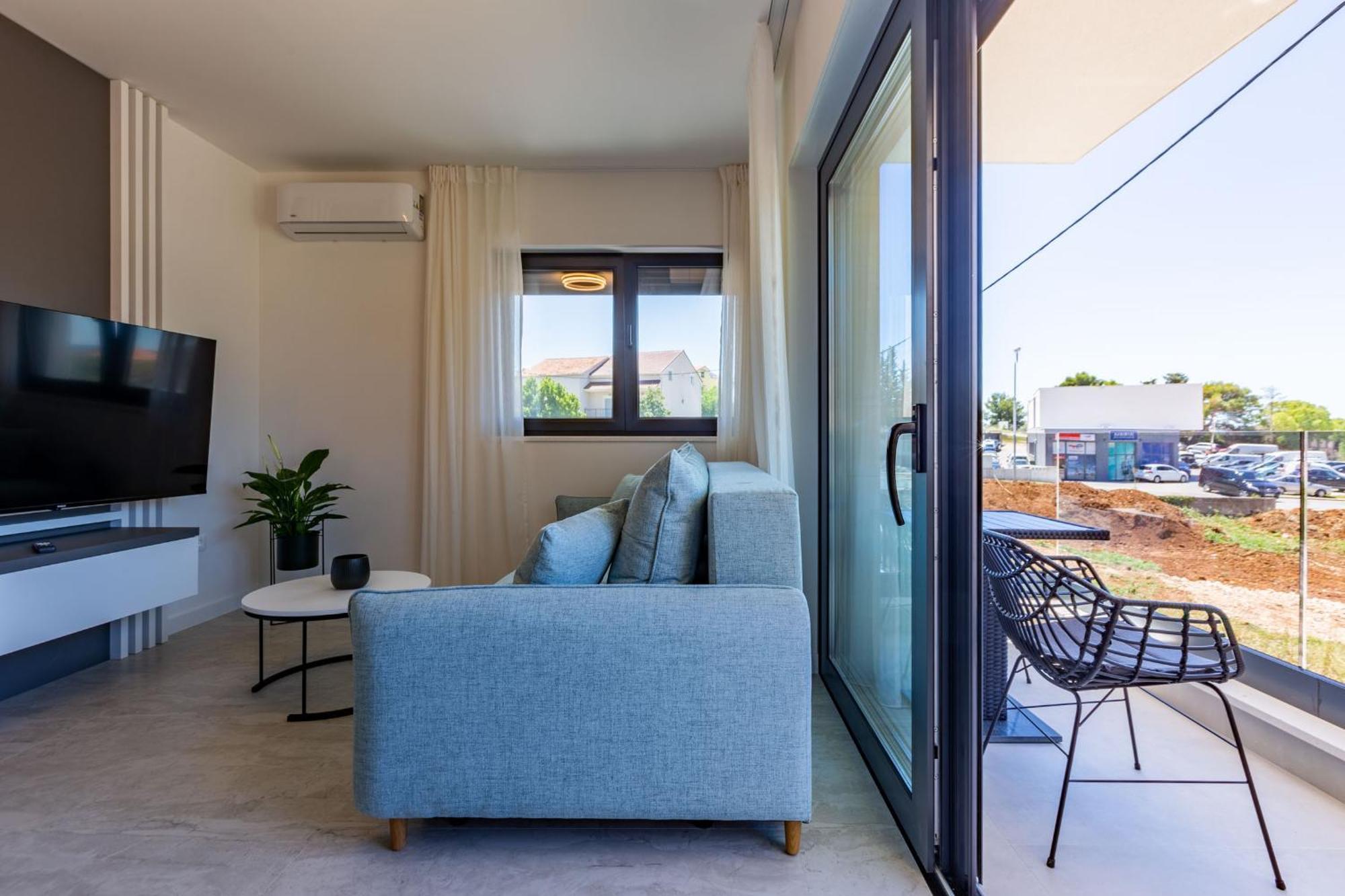 Casa Mia Apartments With Parking Zadar Exterior photo