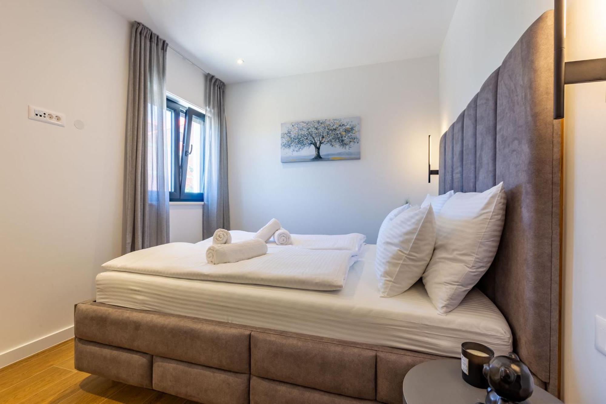 Casa Mia Apartments With Parking Zadar Exterior photo