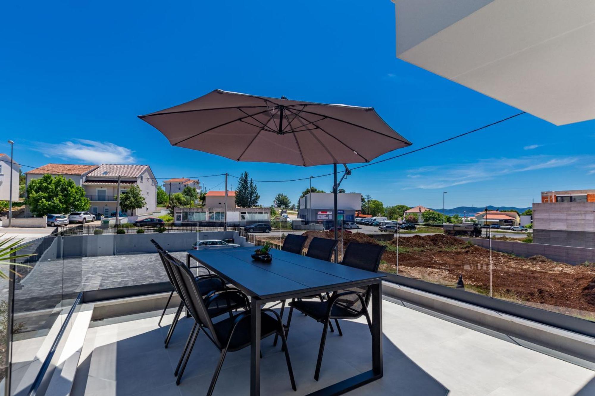 Casa Mia Apartments With Parking Zadar Exterior photo